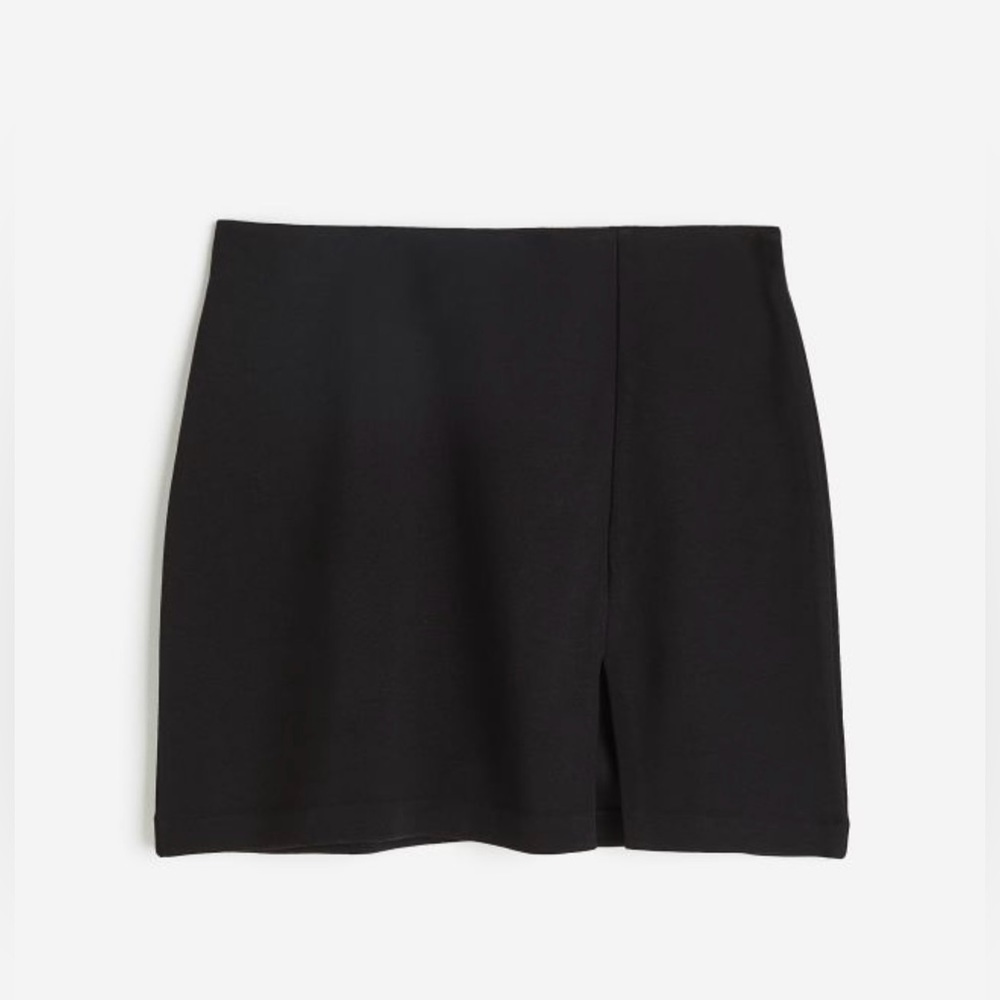 Slit-hem Mini Skirt